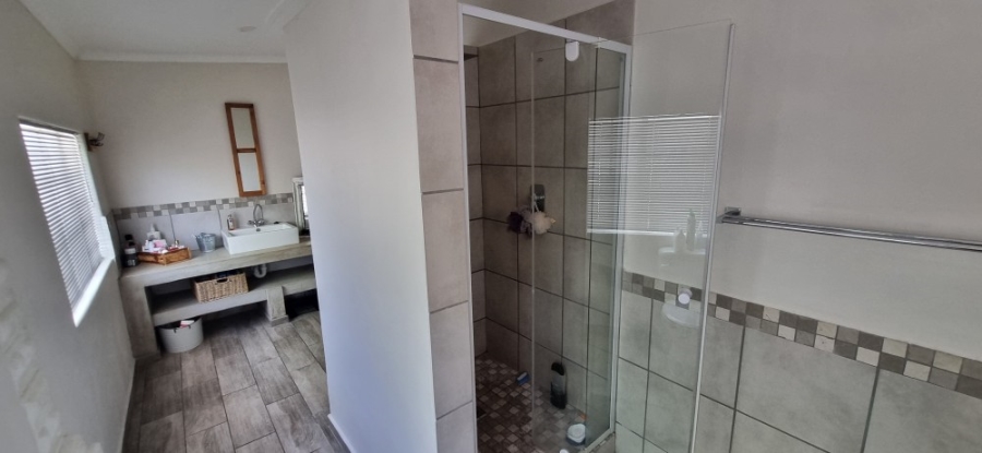 4 Bedroom Property for Sale in Porterville Western Cape